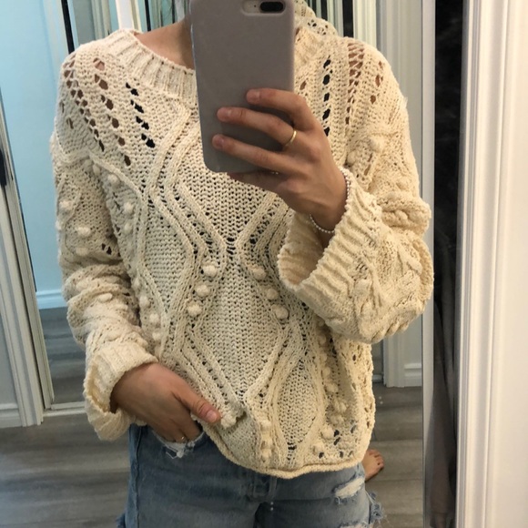 Zara Sweaters - Zara knit sweater